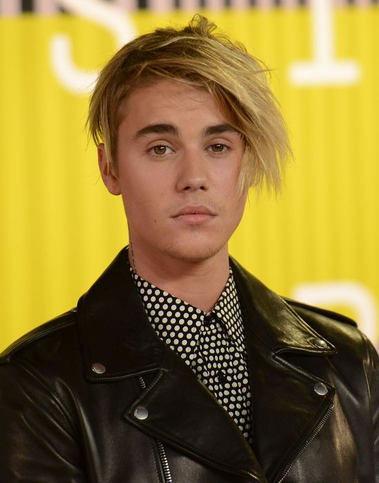 Justin Bieber pocałował Britney Spears na Spidermana!