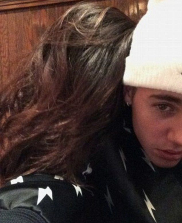 Bieber i Gomez spędzili razem romantyczny weekend FOTO+VIDEO Bieber i Gomez spędzili razem romantyczny weekend FOTO+VIDEO
