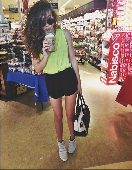 Justin Bieber na randce z Ashley Moore? Justin Bieber na randce z Ashley Moore?