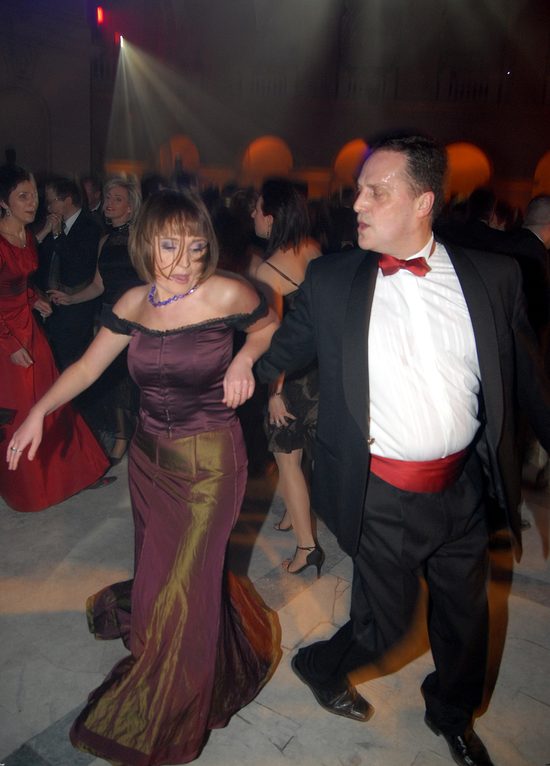 Posłanka Pawłowicz chce posłać dziennikarkę na kurs 