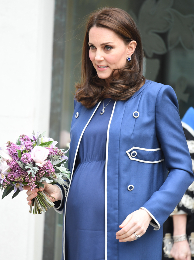 Kate Middleton udała się do wróżki! Kate Middleton udała się do wróżki!