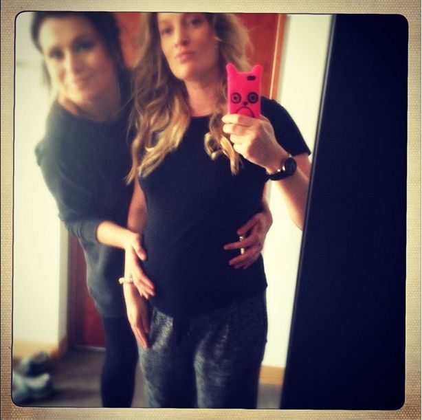 Polska gwiazda chwali się brzuchem 4 m-ce po porodzie (FOTO)