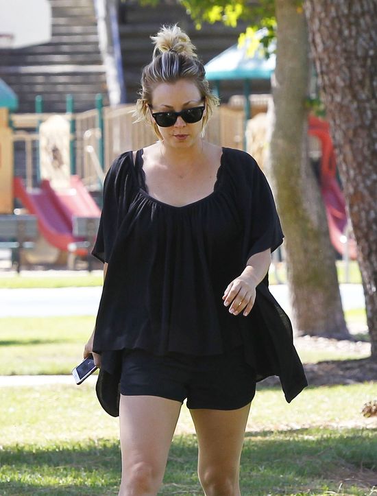 Oto prawdziwy powód rozstania Kaley Cuoco i jej męża?