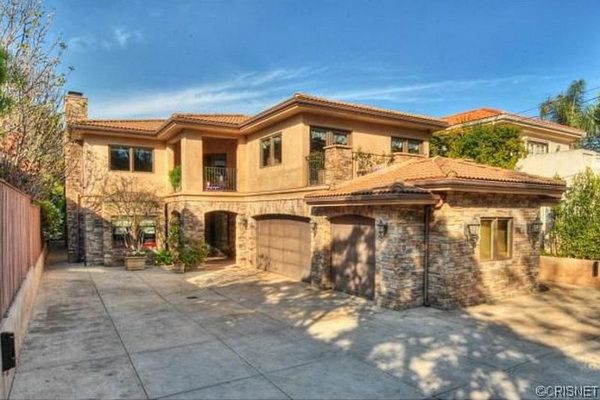 Chcecie zobaczyć dom Kaley Cuoco? (FOTO)