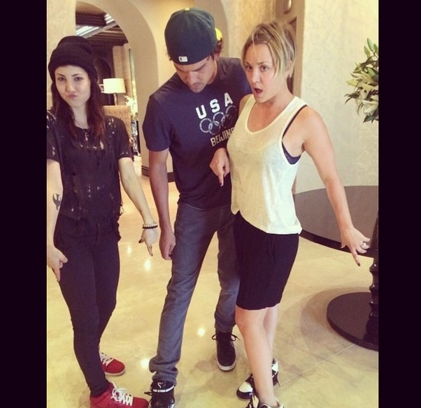 Kaley Cuoco straszy bez makijażu? (FOTO) Kaley Cuoco straszy bez makijażu? (FOTO)