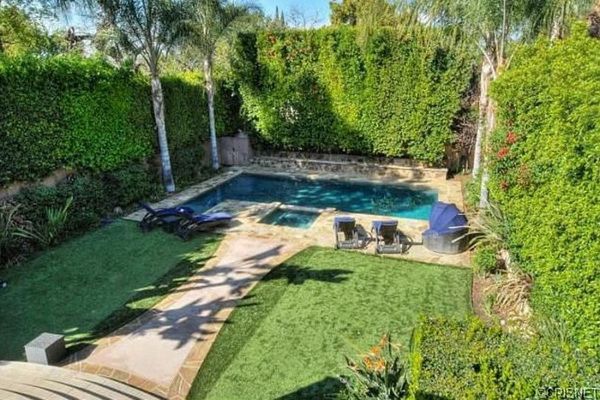 Chcecie zobaczyć dom Kaley Cuoco? (FOTO) Chcecie zobaczyć dom Kaley Cuoco? (FOTO)