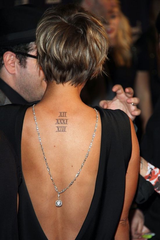 Kaley Cuoco bardzo chciała być zauważona (FOTO) Kaley Cuoco bardzo chciała być zauważona (FOTO)