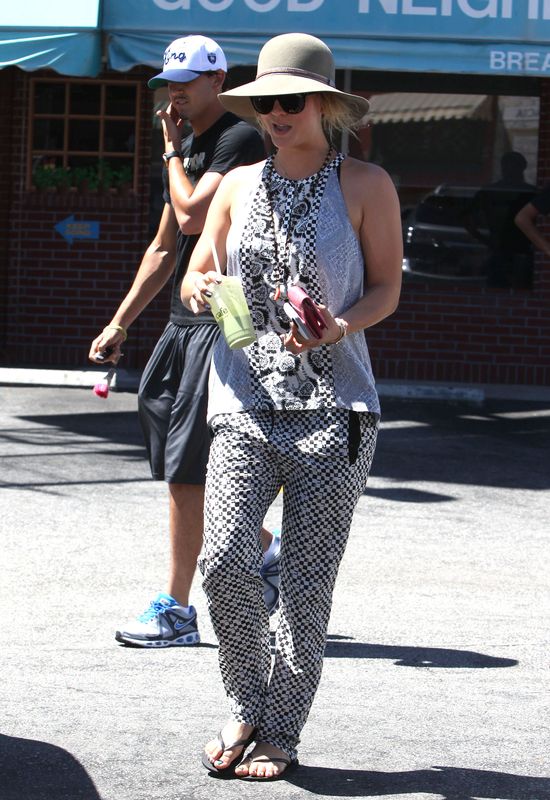 Kaley Cuoco i Henry Cavill szukaja już nowych partnerów Kaley Cuoco i Henry Cavill szukaja już nowych partnerów