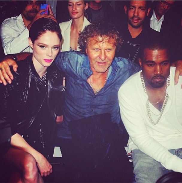 Kanye West na NY Fashion Week bawił się z pewną modelką...