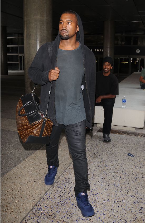 Kanye West nie chce pokazać dziecka przez paparazzi