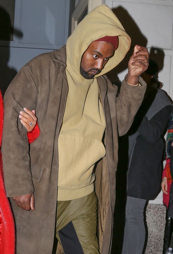 Selena Gomez włącza się w konflikt między Taylor i Kanye