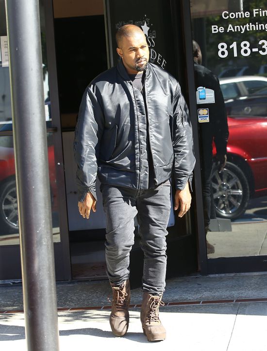 Kanye West... najbardziej stylowym mężczyzną na świecie! Kanye West... najbardziej stylowym mężczyzną na świecie!