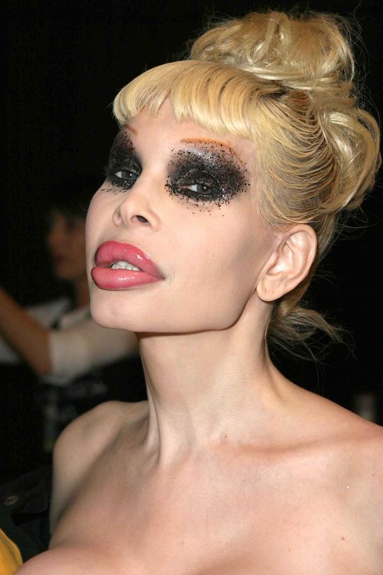 Romans Kanye Westa z transwestytą właśnie wyszedł na jaw