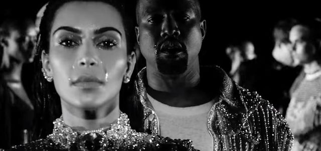 Kanye West wypuścił nowy klip, który WGNIATA W FOTEL (FOTO) Kanye West wypuścił nowy klip, który WGNIATA W FOTEL (FOTO)