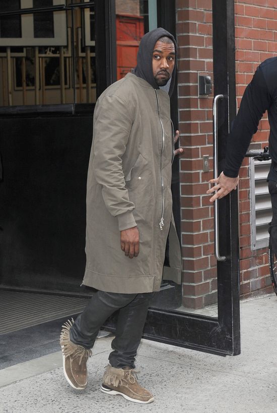 Skandal! Kanye West zdradzał Kim w domu jej matki?