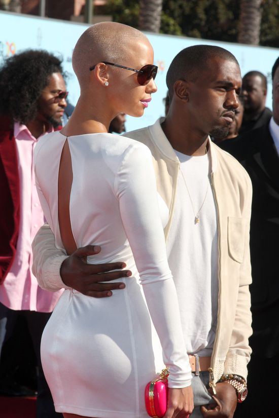 Kanye West rapuje o Amber Rose Kanye West rapuje o Amber Rose