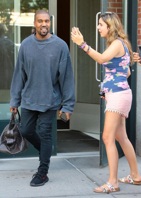 Co przedstawia PIERWSZA FOTKA na nowym Instagramie Kanye Westa? (Instagram)