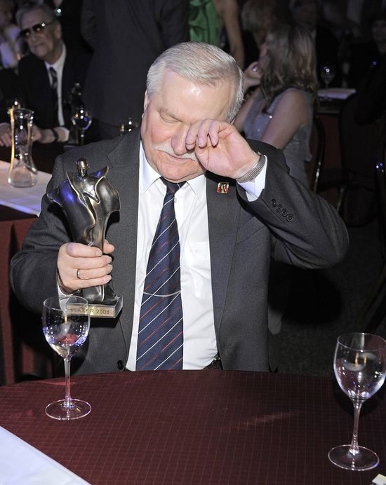 Lech Wałęsa: Mój syn odebrał sobie życie!