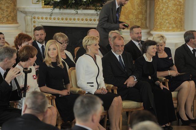 Jak Agata i Kinga Duda wypadły na nadaniu orderów? Jak Agata i Kinga Duda wypadły na nadaniu orderów?