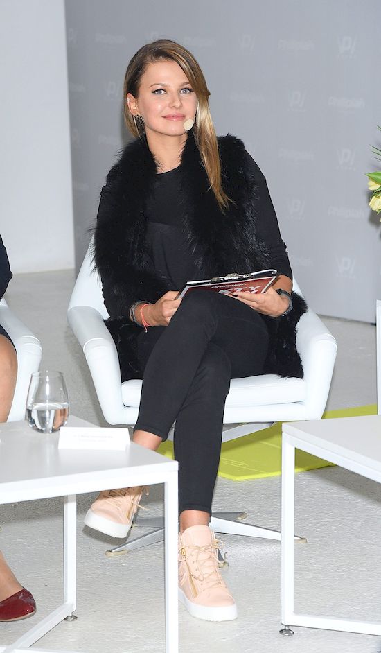 Anna Lewandowska zapłaciła za łóżeczko... OKAZJA?! (Insta) Anna Lewandowska zapłaciła za łóżeczko... OKAZJA?! (Insta)