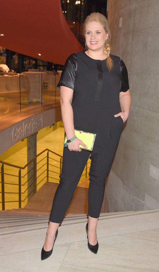 Elżbieta Romanowska pokazała się bez makijażu i w nowej fryzurze (FOTO) Elżbieta Romanowska pokazała się bez makijażu i w nowej fryzurze (FOTO)