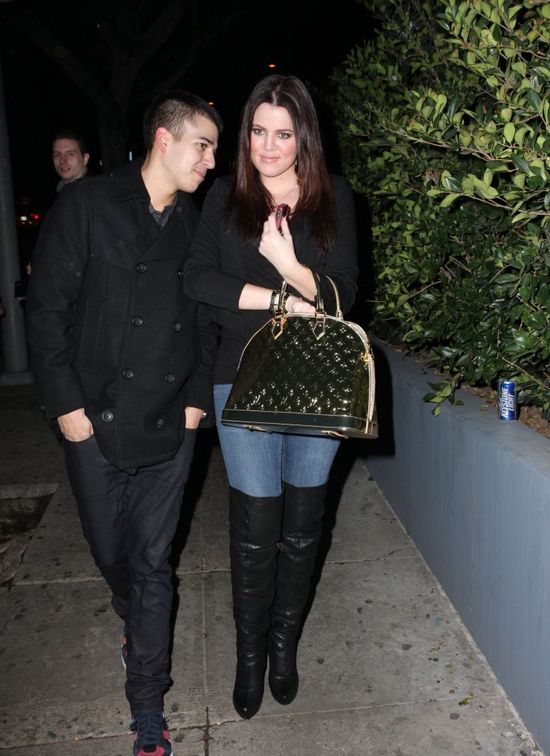 Tak Kim Kardashian tłumaczy się z obraźliwego wpisu brata? Tak Kim Kardashian tłumaczy się z obraźliwego wpisu brata?