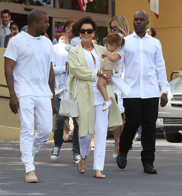 Kim i Khloe przyznały, że nie mają pojęcia, co całymi dniami robi Kylie