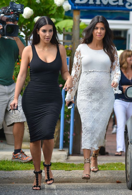 Anioł i diablica, czyli Kim kontra Kourtney Kardashian FOTO Anioł i diablica, czyli Kim kontra Kourtney Kardashian FOTO