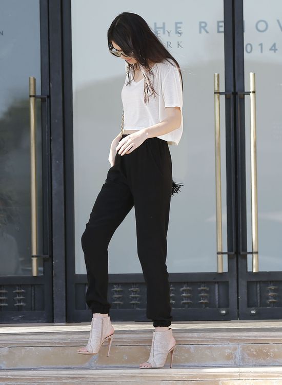 Kim Kardashian wypada blado przy Kendall Jenner? (FOTO)