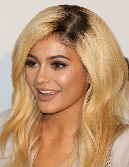 Kardashianki zawładnęły ścianką na 50. urodzinach Cosmo FOTO Kardashianki zawładnęły ścianką na 50. urodzinach Cosmo FOTO