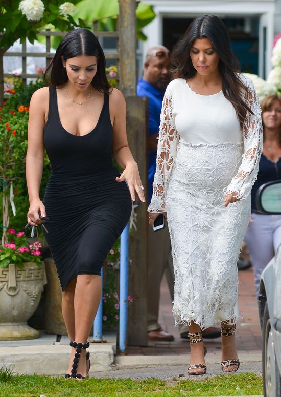 Anioł i diablica, czyli Kim kontra Kourtney Kardashian FOTO Anioł i diablica, czyli Kim kontra Kourtney Kardashian FOTO