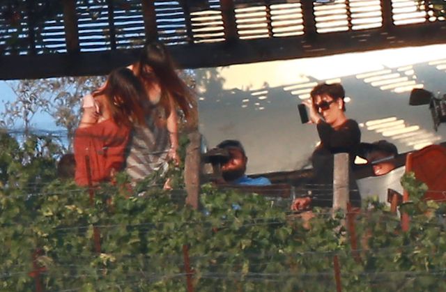 Klan Kardashianów wraca do pracy (FOTO) Klan Kardashianów wraca do pracy (FOTO)