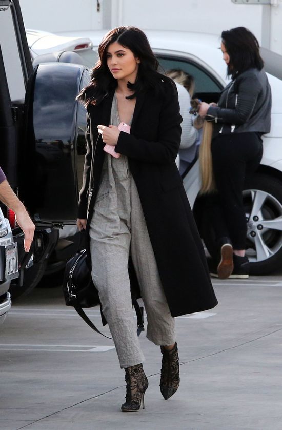 Show musi trwać! Kardashianki pokazują, co mogą (FOTO) Show musi trwać! Kardashianki pokazują, co mogą (FOTO)