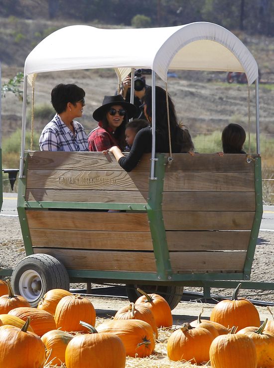 Kourtney Kardashian już czuje halloweenowy klimat (FOTO)