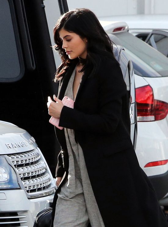 Show musi trwać! Kardashianki pokazują, co mogą (FOTO) Show musi trwać! Kardashianki pokazują, co mogą (FOTO)