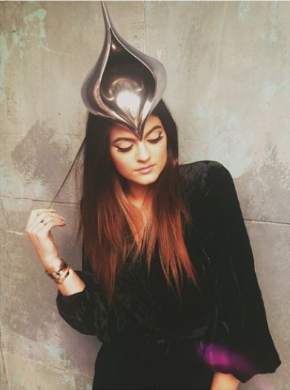 Absurdalna kartka świąteczka Kardashianów (FOTO)  