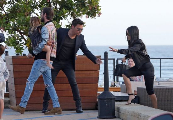 Cyrk u Kardashianów musi trwać (FOTO) Cyrk u Kardashianów musi trwać (FOTO)