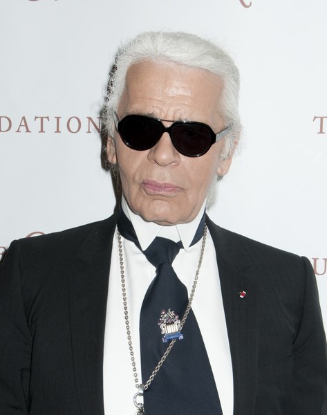 Karl Lagerfeld wysłał Adele prezent