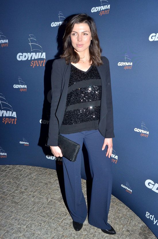 Kto by pomyślał, że pod taki strojem kryje się jedna z piękniejszych Polek Kto by pomyślał, że pod taki strojem kryje się jedna z piękniejszych Polek