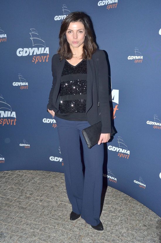 Kto by pomyślał, że pod taki strojem kryje się jedna z piękniejszych Polek Kto by pomyślał, że pod taki strojem kryje się jedna z piękniejszych Polek