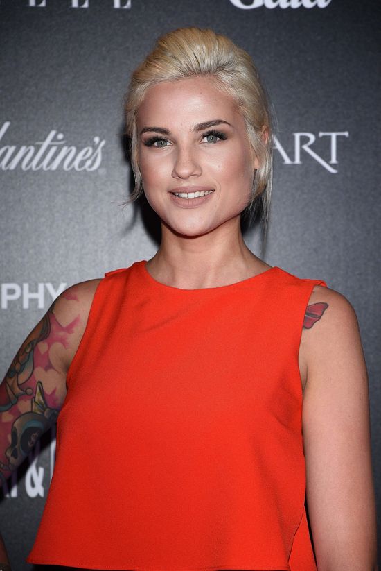 Karolina Gilon nie trafiła ze stylizacją (FOTO) Karolina Gilon nie trafiła ze stylizacją (FOTO)