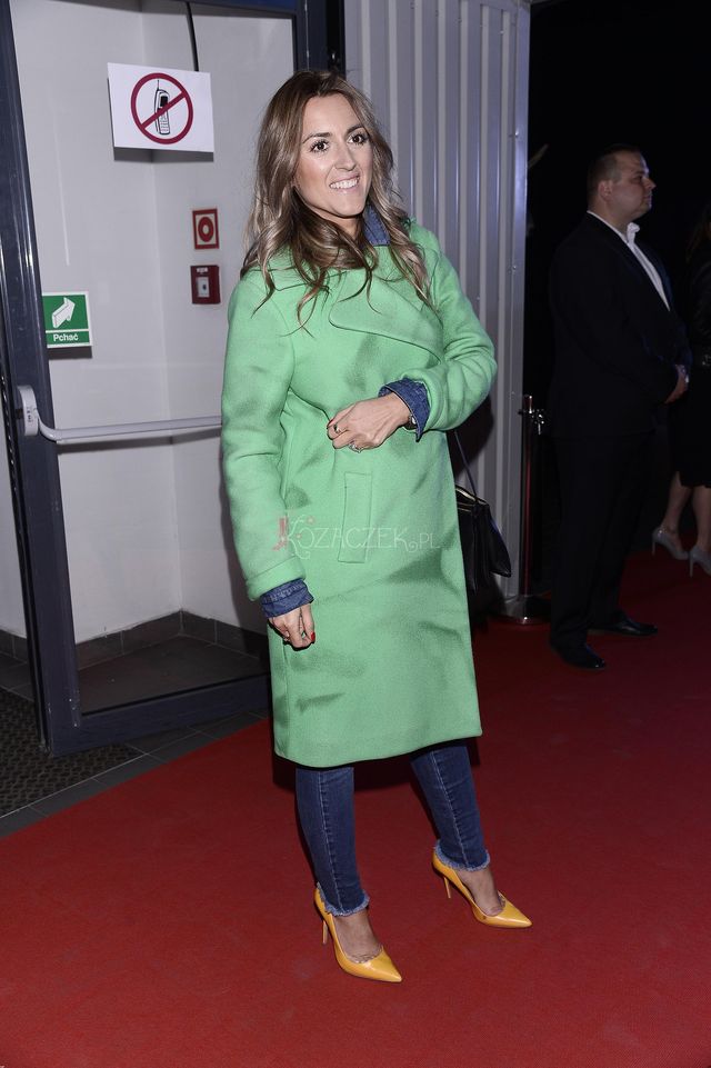A kiedy Karolina Szostak zdjęła ten płaszcz... (ZDJĘCIA)