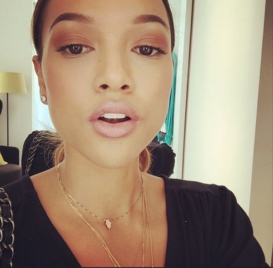 Chris Brown flirtuje z dobrze zapowiadającą się piosenkarką