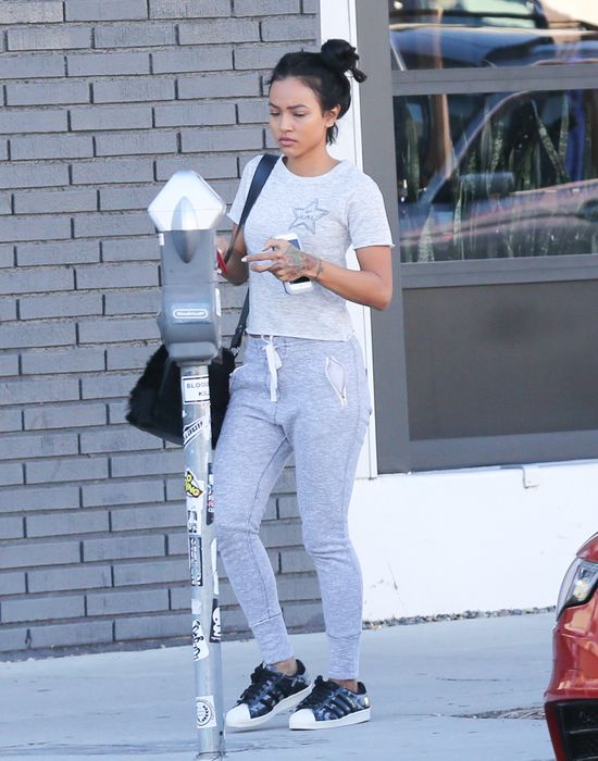 Tak wygląda Karrueche Tran z makijażem. Jak wygląda bez?