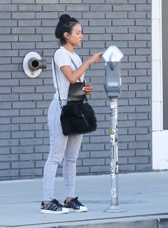 Tak wygląda Karrueche Tran z makijażem. Jak wygląda bez?