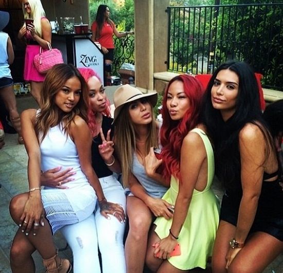 Chris Brown świetuje urodziny z gwiazdami porno (FOTO) Chris Brown świetuje urodziny z gwiazdami porno (FOTO)