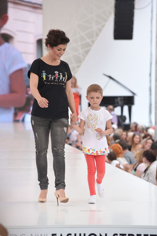 Gwiazdy na wybiegu podczas Warsaw Fashion Street (FOTO)