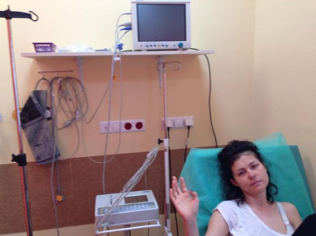 Kasia Cichopek trafiła rano do szpitala! (FOTO) Kasia Cichopek trafiła rano do szpitala! (FOTO)