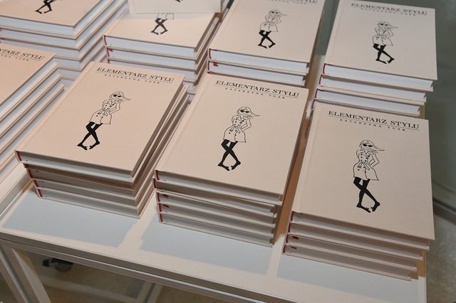 Kasia Tusk promuje Elementarz Stylu (FOTO)