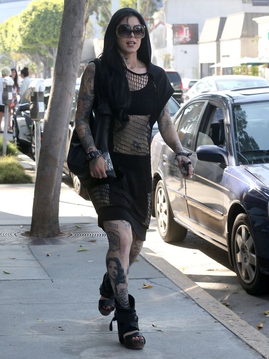 Poszła na ryby? Nie, to strój na spacer (FOTO)